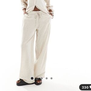 Loose fit cargo pants